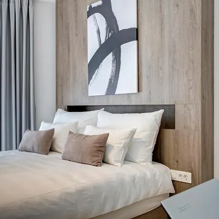 Four Blue Seasons - Luxury Apartamento *